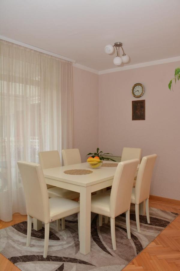 Lotus Apartment Vrnjačka Banja Екстериор снимка